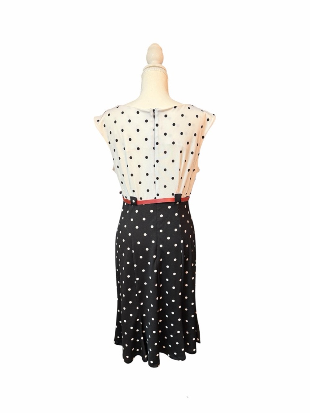 Shelby & Palmer Polka Dot Fit & Flare Dress Red Belt Retro Pin Up Medium - Picture 2 of 4